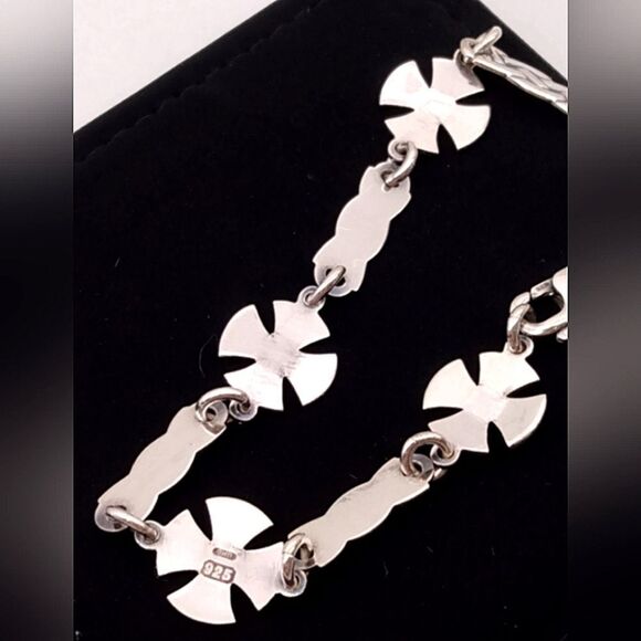 Sterling Silver 925 Maltese Cross Blue Enamel Bracelet Vintage - Picture 9 of 14